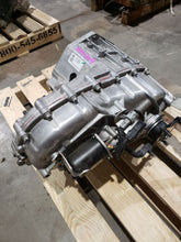 Load image into Gallery viewer, Transfer Case Toyota Tundra 2023 - MM2862959
