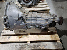 Load image into Gallery viewer, TRANSMISSION Ford Mustang 05 06 07 08 09 10 - MM2863723
