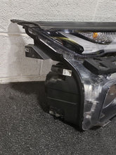 Load image into Gallery viewer, Headlight Lamp Assembly  TRAILBLAZER 2021 - MM2864078

