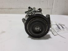Load image into Gallery viewer, AC Compressor Nissan Frontier 2022 - MM2865827

