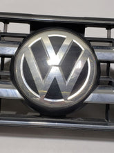 Load image into Gallery viewer, Grille Volkswagen Atlas 2018 - MM2869275
