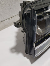 Load image into Gallery viewer, Headlight Lamp Assembly Volkswagen Atlas 2018 - MM2869279
