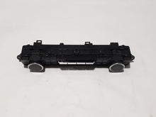 Load image into Gallery viewer, Temperature Controls  HIGHLANDER 2022 - MM2869656

