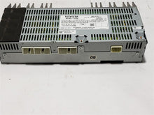 Load image into Gallery viewer, Radio  LEXUS HS250H 2010 - MM2869762
