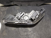 Load image into Gallery viewer, Headlight Lamp Assembly Hyundai Sonata 2017 - MM2870331
