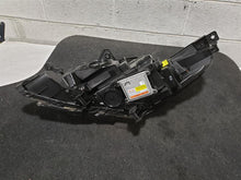 Load image into Gallery viewer, Headlight Lamp Assembly Hyundai Sonata 2017 - MM2870403
