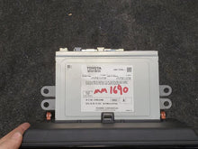 Load image into Gallery viewer, Radio  RAV4 2020 - MM2870782
