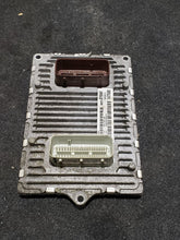 Load image into Gallery viewer, ECU ECM COMPUTER 1500 Pickup Durango Grand Cherokee 2014 14 - MM2873194
