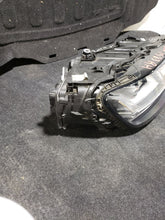 Load image into Gallery viewer, Headlight Lamp Assembly  AUDI Q7 2017 - MM2873310
