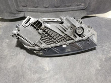 Load image into Gallery viewer, Headlight Lamp Assembly  AUDI Q7 2017 - MM2873311
