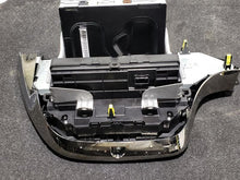 Load image into Gallery viewer, Radio Toyota Avalon 2015 - MM2875061
