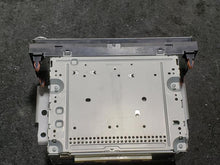 Load image into Gallery viewer, Radio Toyota Tundra 2023 - MM2875457
