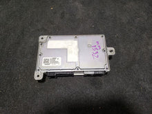 Load image into Gallery viewer, Radio  CT6 2017 - MM2878434
