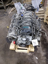 Load image into Gallery viewer, ENGINE MOTOR 300 300C Magnum 2005 05 5.7L VIN H/2 - MM2889918
