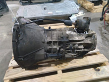 Load image into Gallery viewer, TRANSMISSION Jeep TJ Wrangler 00 01 02 03 04 - MM2905464
