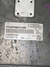 Load image into Gallery viewer, ECU ECM COMPUTER Porsche Cayenne 2011 11 2012 12 - MM2910066
