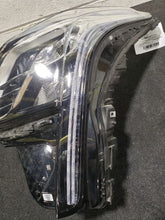 Load image into Gallery viewer, Headlight Lamp Assembly  CT6 2018 - MM2911022
