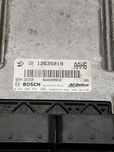 Load image into Gallery viewer, ECU ECM COMPUTER Acadia CTS Outlook Camaro Allure Enclave 2010 10 2011 11 - MM2912388
