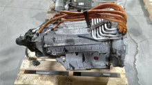 Load image into Gallery viewer, [INVENTORYCAR_YEAR_MAKE_MODEL] TRANSMISSION 2WD - MM2916538
