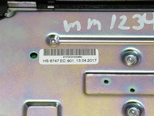 Load image into Gallery viewer, Radio Jaguar XF 2018 - MM2918623
