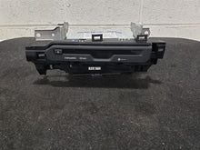 Load image into Gallery viewer, Radio Lexus UX250H 2019 - MM2919876
