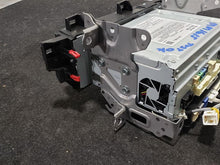 Load image into Gallery viewer, Radio Lexus UX250H 2019 - MM2919876
