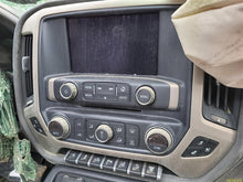 Load image into Gallery viewer, Radio  SIERRA DENALI 2500 2018 - MM2923066
