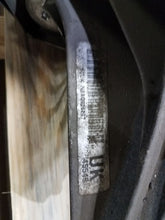 Load image into Gallery viewer, [INVENTORYCAR_YEAR_MAKE_MODEL] TRANSFER CASE - MM2923641
