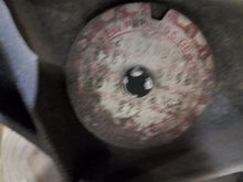 Load image into Gallery viewer, [INVENTORYCAR_YEAR_MAKE_MODEL] TRANSFER CASE - MM2923641

