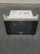 Load image into Gallery viewer, Radio Toyota Tacoma 2017 - MM2926212
