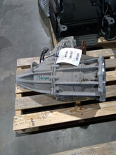 Load image into Gallery viewer, Transfer Case  FORD F250SD PICKUP 2019 - MM2933542
