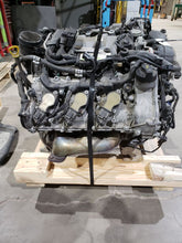 Load image into Gallery viewer, ENGINE MOTOR Mercedes-Benz E350 E550 E63 2010 10 - MM2933592
