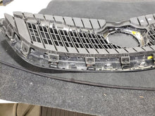 Load image into Gallery viewer, Grille Buick Lacrosse 2018 - MM2933659

