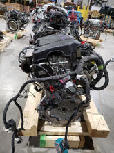 Load image into Gallery viewer, Engine Motor Chevrolet Malibu 2018 - MM2933713
