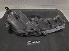 Load image into Gallery viewer, HEADLIGHT LAMP ASSEMBLY Hyundai Elantra 2019 19 2020 20 Left - MM2933920
