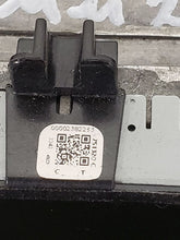 Load image into Gallery viewer, Radio  GRAND CHEROKEE 2014 - MM2939177
