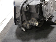 Load image into Gallery viewer, Headlight Lamp Assembly Volkswagen Atlas 2018 - MM2940017
