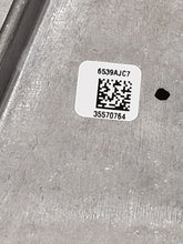 Load image into Gallery viewer, Radio Lincoln Navigator 2018 - MM2941352
