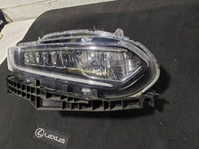Load image into Gallery viewer, HEADLIGHT LAMP ASSEMBLY Honda Accord 2018 18 2019 19 Right - MM2941980
