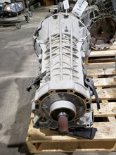 Load image into Gallery viewer, Transmission  FORD F150 RAPTOR 2018 - MM2942587
