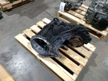 Load image into Gallery viewer, Transfer Case  FORD F250SD PICKUP 2020 - MM2942642
