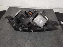 Load image into Gallery viewer, Headlight Lamp Assembly Lincoln MKX 2018 - MM2942759

