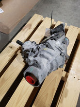 Load image into Gallery viewer, Transfer Case Jeep Cherokee 2019 - MM2943348
