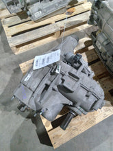 Load image into Gallery viewer, Transfer Case  SILVERADO 1500 PICKUP 2019 - MM2943456
