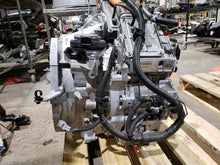 Load image into Gallery viewer, Transmission Mitsubishi Outlander 2022 - MM2969439
