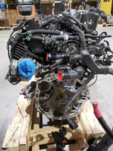 Load image into Gallery viewer, ENGINE MOTOR Santa Fe Sonata Sonata Hybrid Optima Sorento 15-19 2.4L VIN 3/F/B - MM2974801
