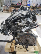 Load image into Gallery viewer, Engine Motor  CLARITY 2018 - MM2981026
