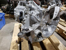 Load image into Gallery viewer, Transmission Toyota Venza 2021 - MM2982462
