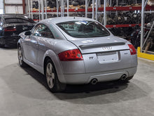 Load image into Gallery viewer, CV AXLE SHAFT Audi TT 2000 00 2001 01 2002 02 Right Front - NW294269
