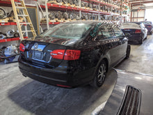 Load image into Gallery viewer, Axle Shaft Volkswagen Jetta 2011 - NW295158

